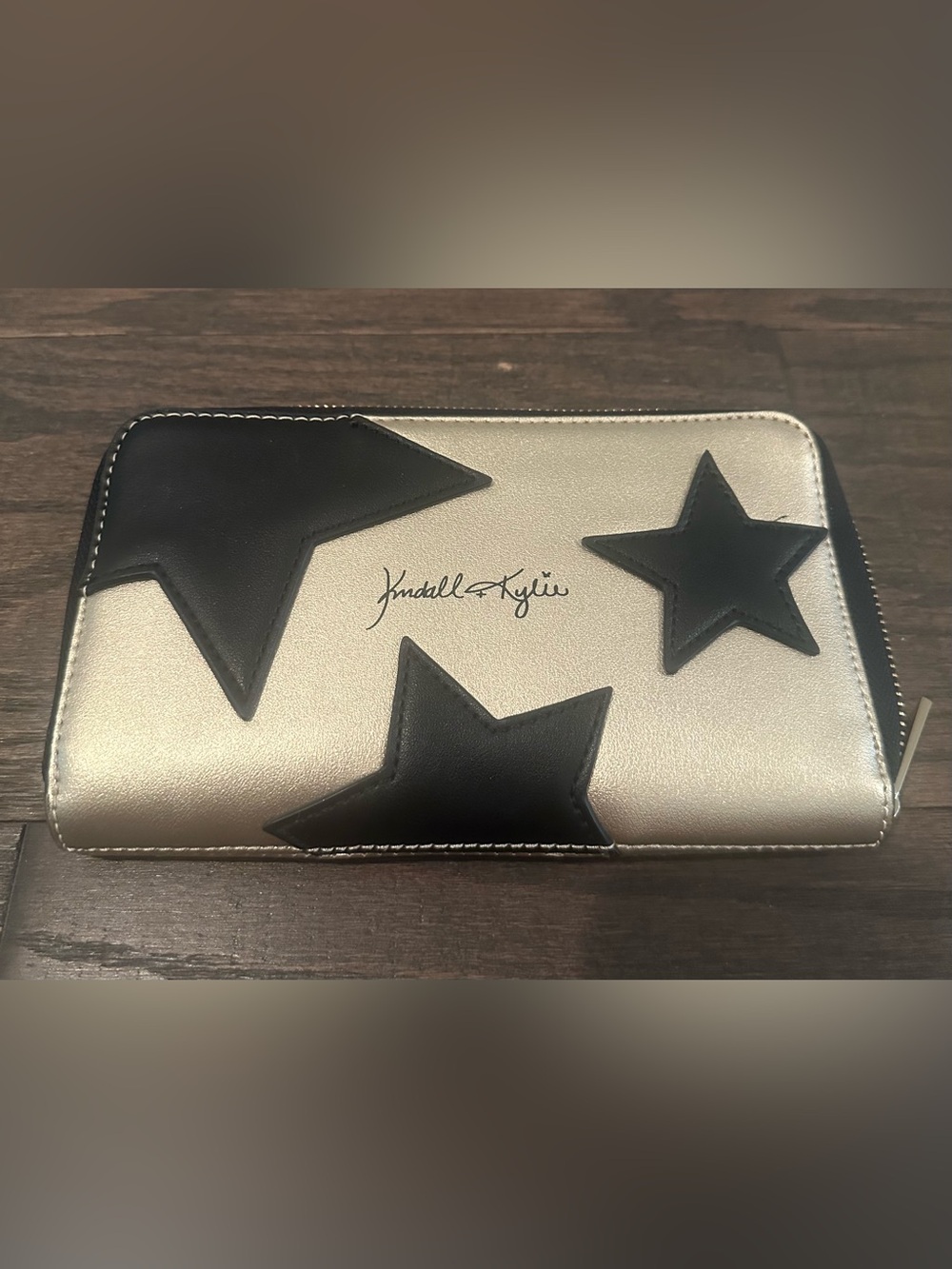 Kendall & Kylie Metallic Silver Zip Wallet with Black Star Appliqués